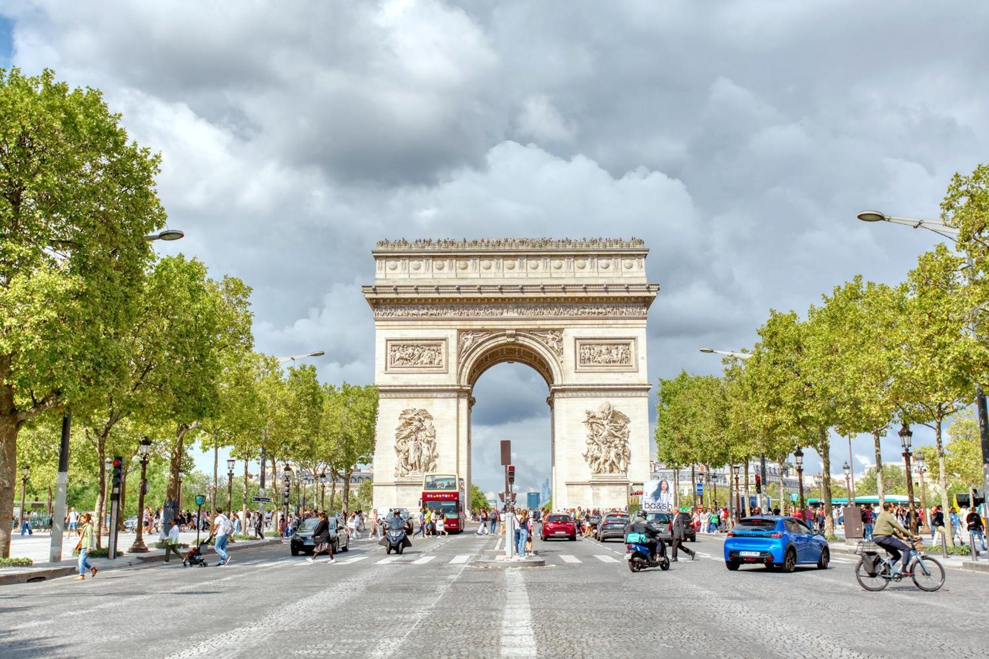 Luxueux 200M2 5Ch Champs Elysees A 1Min Perle Rare ปารีส ภายนอก รูปภาพ