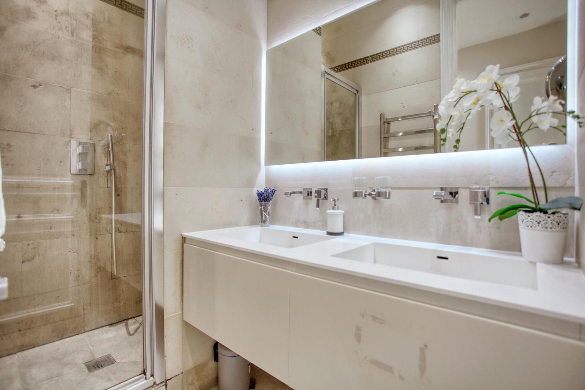 Luxueux 200M2 5Ch Champs Elysees A 1Min Perle Rare ปารีส ภายนอก รูปภาพ