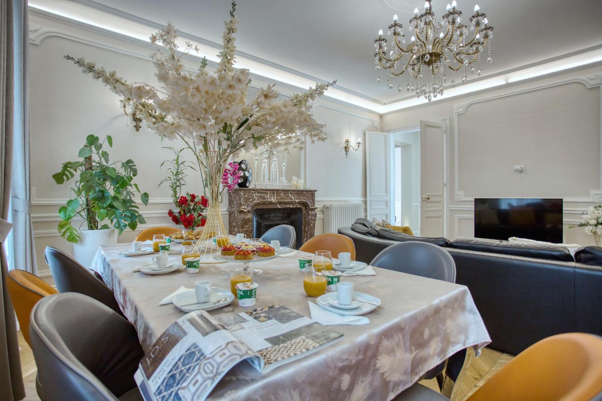 Luxueux 200M2 5Ch Champs Elysees A 1Min Perle Rare ปารีส ภายนอก รูปภาพ