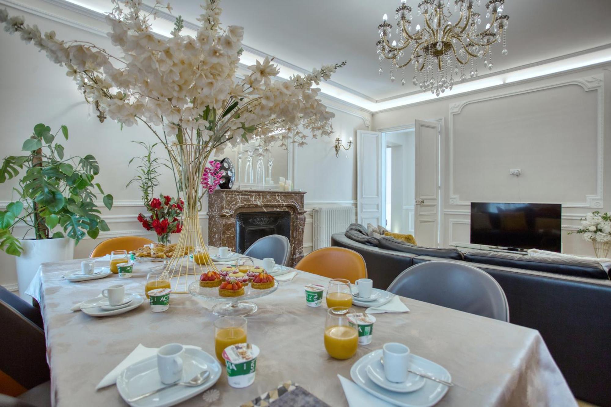 Luxueux 200M2 5Ch Champs Elysees A 1Min Perle Rare ปารีส ภายนอก รูปภาพ